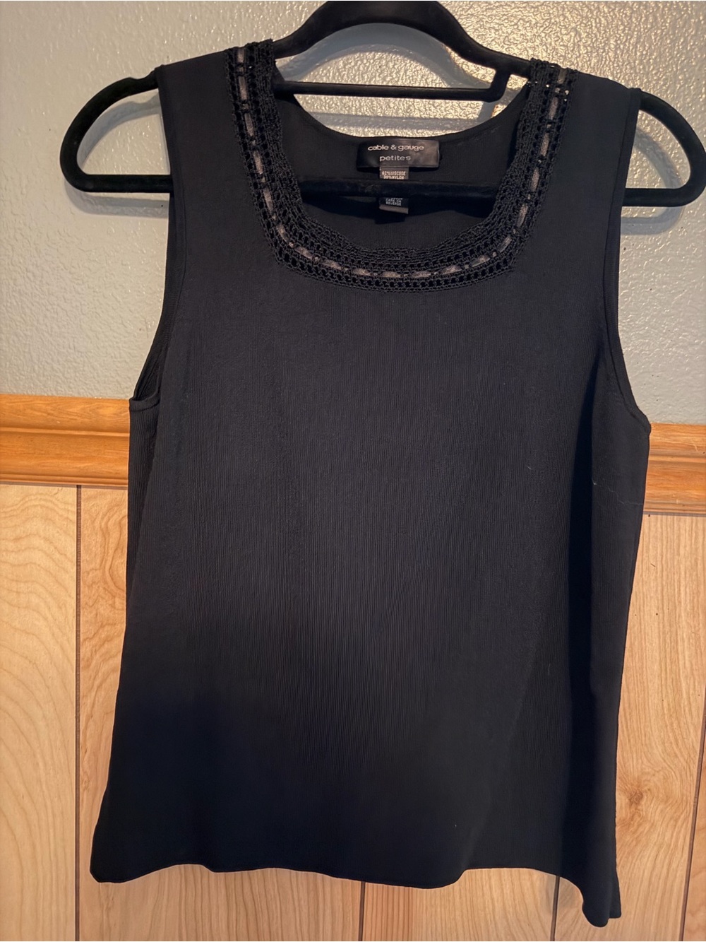 Cable & Gauge Black Crochet-Trim Square Neck Tank
